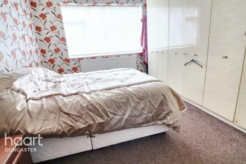 9 Greenleafe Avenue, Wheatley Hills, Doncaster, DN2 5RG