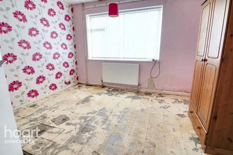 9 Greenleafe Avenue, Wheatley Hills, Doncaster, DN2 5RG