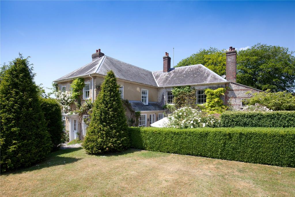 Plush Manor