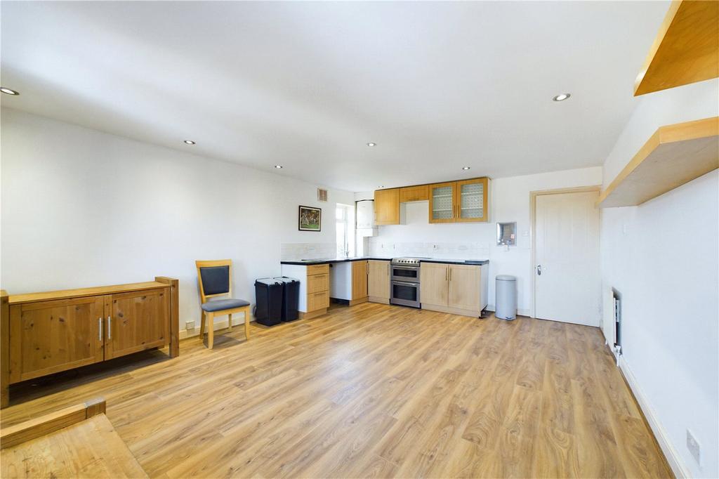 Living Room/Kitchen