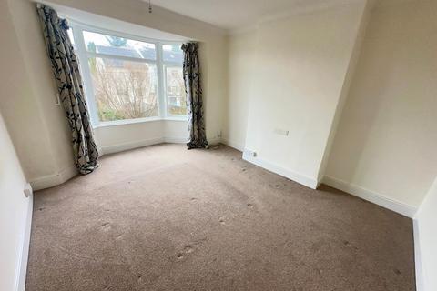 23 Batson Gardens, Paignton, TQ4 5LT