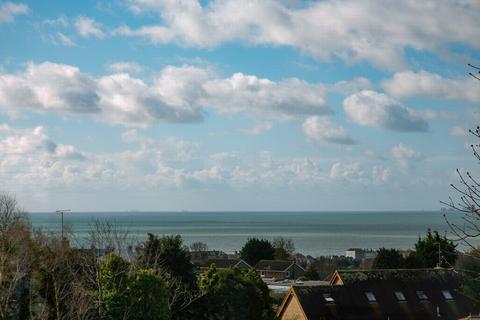 4 bedroom detached house for sale, Blackhouse Hill, Hythe, CT21