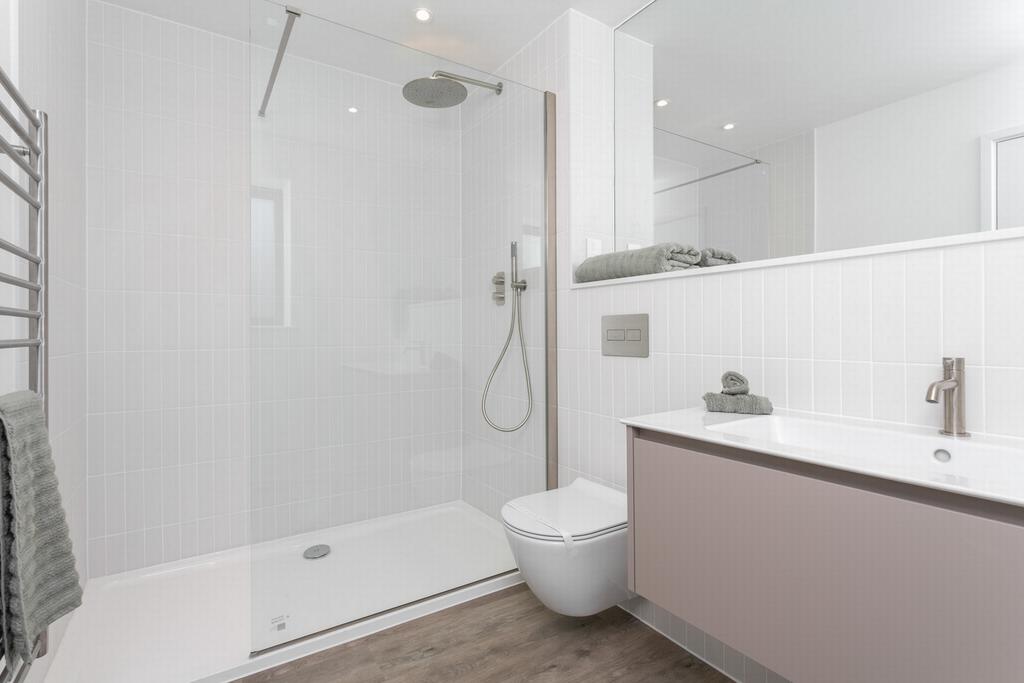 En-suite shower room