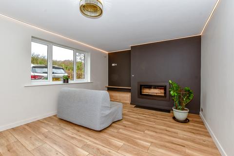 4 bedroom end of terrace house to rent, Cranbrook Road Tonbridge TN12