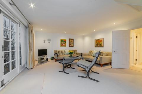 2 bedroom apartment for sale - Heath Drive, London NW3