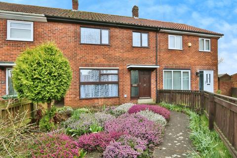 3 bedroom terraced house for sale - Princes Avenue, Hedon, Hull, HU12 8DQ