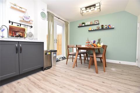 3 bedroom semi-detached house for sale, Carson Grove, Morley, Leeds, West Yorkshire