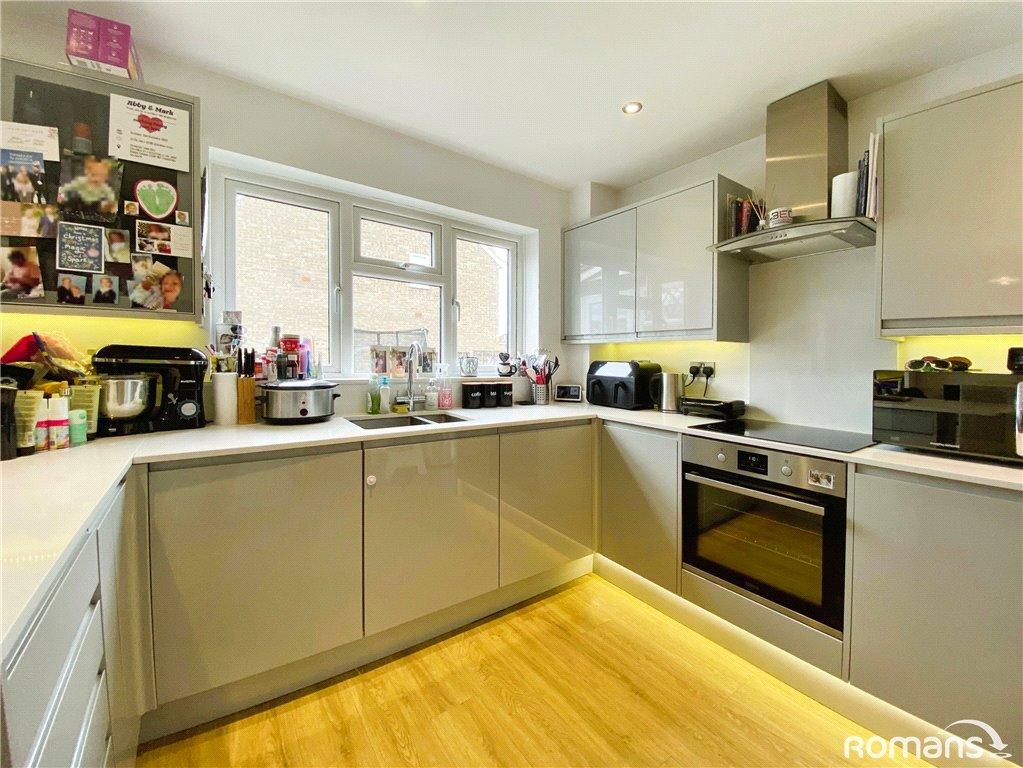 Picture No. 04