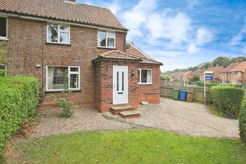 3 bedroom semi-detached house for sale, Plantation Drive, North Ferriby, HU14 3BD