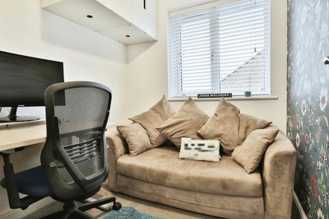 3 Barleigh Croft, Hull, HU9 4UF