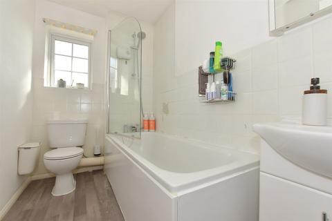 2 bedroom end of terrace house for sale - Hardy Close, Walderslade, Chatham, Kent