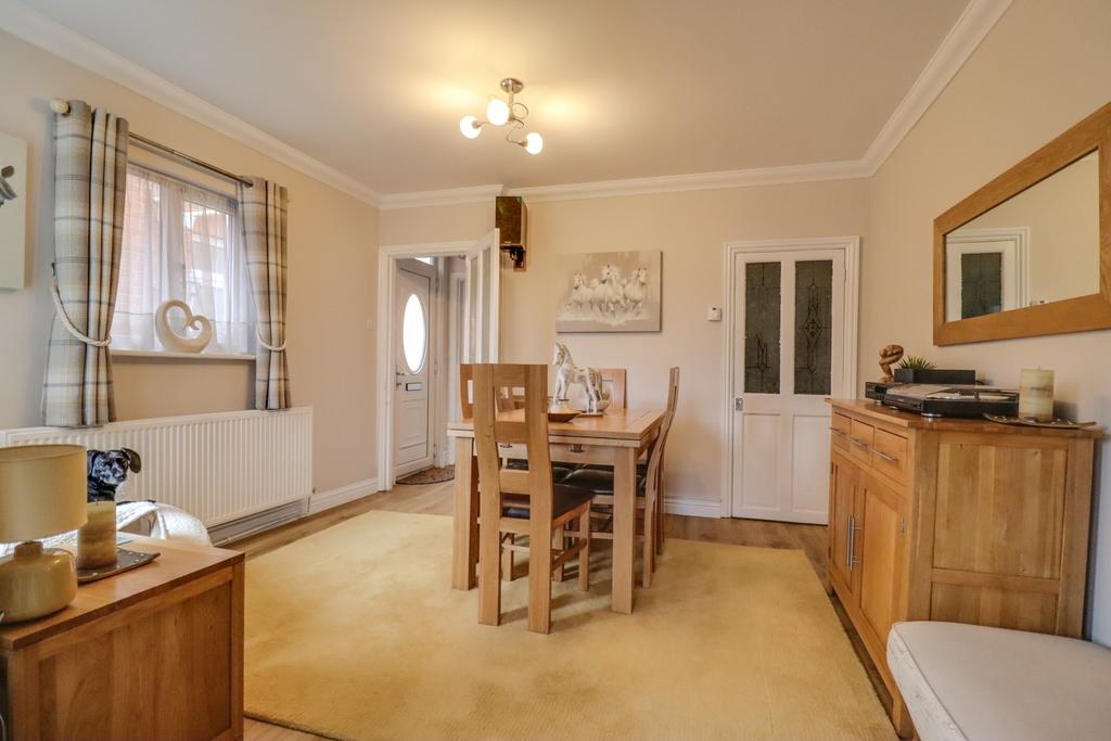 Porchester Road, Woolston 3 bed semidetached house for sale £330,000