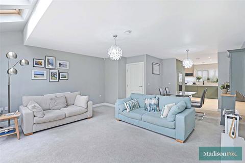 4 bedroom house for sale, Becket Close, Woodford Green IG8