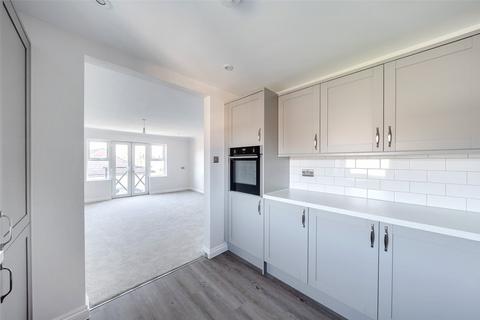 2 bedroom apartment for sale, Homewood Court, Cedars Village, Chorleywood, Hertfordshire, WD3
