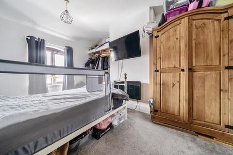 10 Brookside, Knighton, LD7 1DW