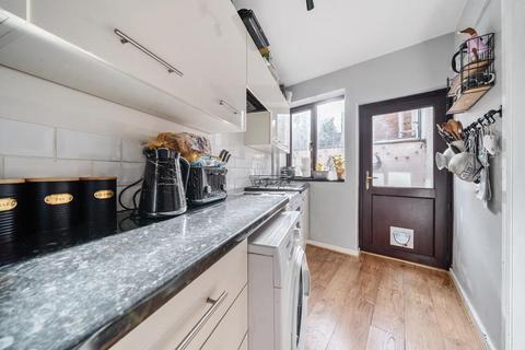 10 Brookside, Knighton, LD7 1DW