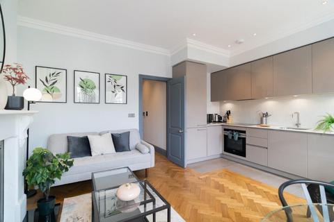 2 bedroom apartment for sale - Margravine Gardens, Hammersmith, London, W6