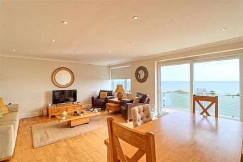 2 bedroom apartment for sale - Frinton on Sea CO13