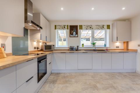 Carrig Hadnock Road, Monmouth, NP25 3NG