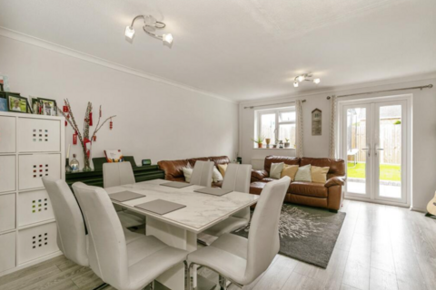 81 Charlton Close, Muscliff, Bournemouth, BH9 3PS