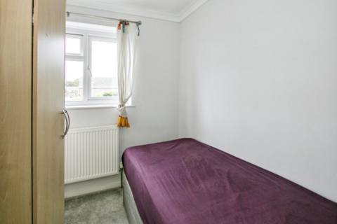 81 Charlton Close, Muscliff, Bournemouth, BH9 3PS