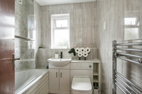 81 Charlton Close, Muscliff, Bournemouth, BH9 3PS