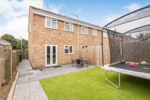 81 Charlton Close, Muscliff, Bournemouth, BH9 3PS