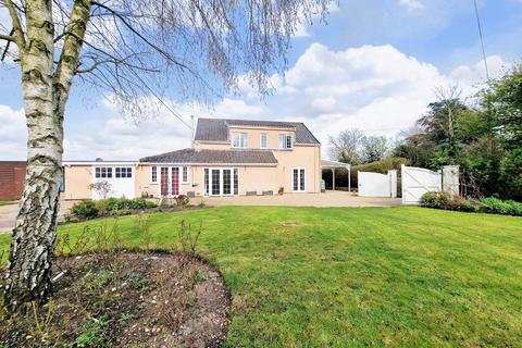 4 bedroom detached house for sale - The Street, Fersfield, Diss