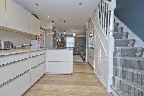 6 Waxwell Lane, Pinner, HA5 3EN