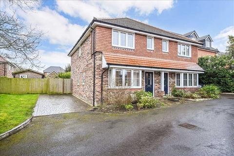 3 bedroom semi-detached house for sale, Willowbrook Close, Titchfield Common