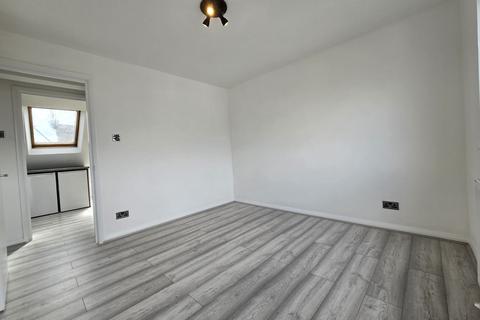 1 bedroom flat to rent - Highfield Avenue, NW11