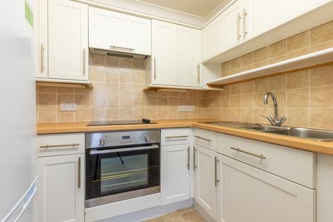 1 bedroom flat for sale, 20 Strand Court, The Esplanade, Grange-over-Sands, Cumbria, LA11 7HH