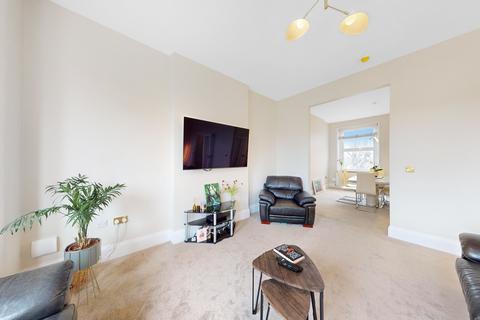 3 bedroom end of terrace house to rent - Craven Park, London, NW10