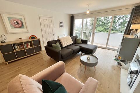 2 bedroom apartment for sale - Quintondale, Harwood Grove, Shirley