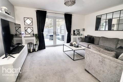118 Roberts Road, Edlington, Doncaster, DN12 1JH