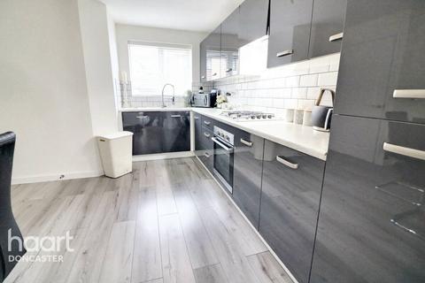 118 Roberts Road, Edlington, Doncaster, DN12 1JH