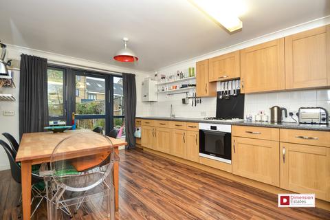 4 bedroom character property to rent - Monteagle Way, Rectory Rail, Upper Clapton, Hackney, London, E5