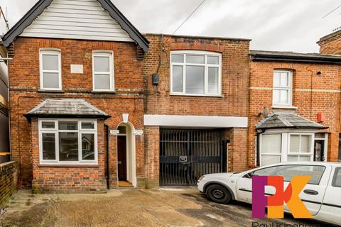 4 bedroom terraced house to rent - Abercromby Avenue, High Wycombe HP12