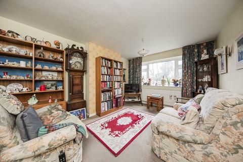 5 Fermor Way, Crowborough, TN6 3AR