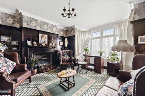 60 Westmount Road, Eltham, London, SE9 1JE