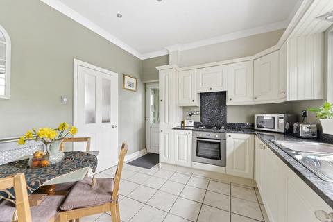 60 Westmount Road, Eltham, London, SE9 1JE