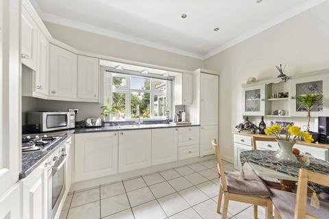 60 Westmount Road, Eltham, London, SE9 1JE