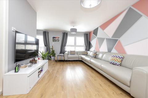 64 Burnbrae Road, Bonnyrigg, EH19 3FS