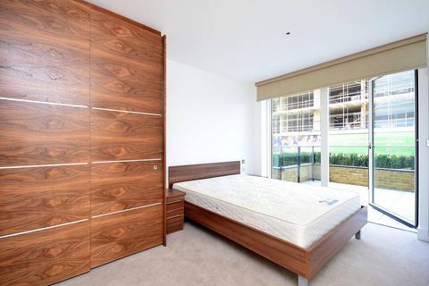 2 bedroom flat to rent, Wallace Court, Blackheath, London, SE3