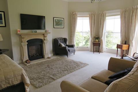 3 bedroom apartment to rent, Wells Road, Malvern