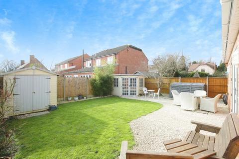 4 bedroom detached house for sale, Quaker Close, Fenny Drayton