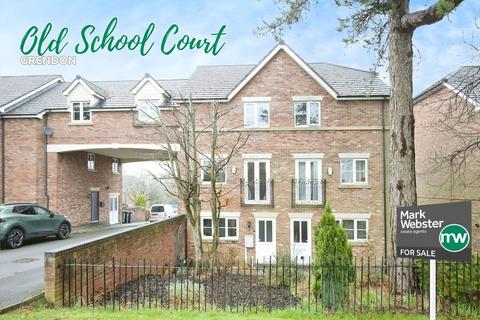 4 bedroom townhouse for sale - Old School Court, Grendon