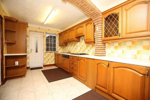 7 Tudor Crescent, Atherstone, CV9 3DA