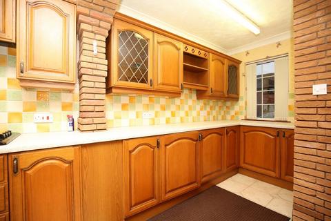 7 Tudor Crescent, Atherstone, CV9 3DA