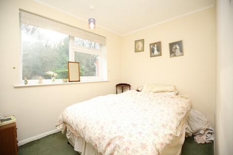 27 Ambien Road, Atherstone, CV9 2AT